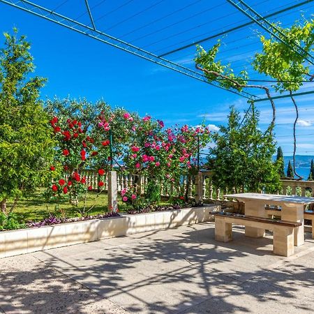 Stunning Apartment In Duce With Wifi Экстерьер фото